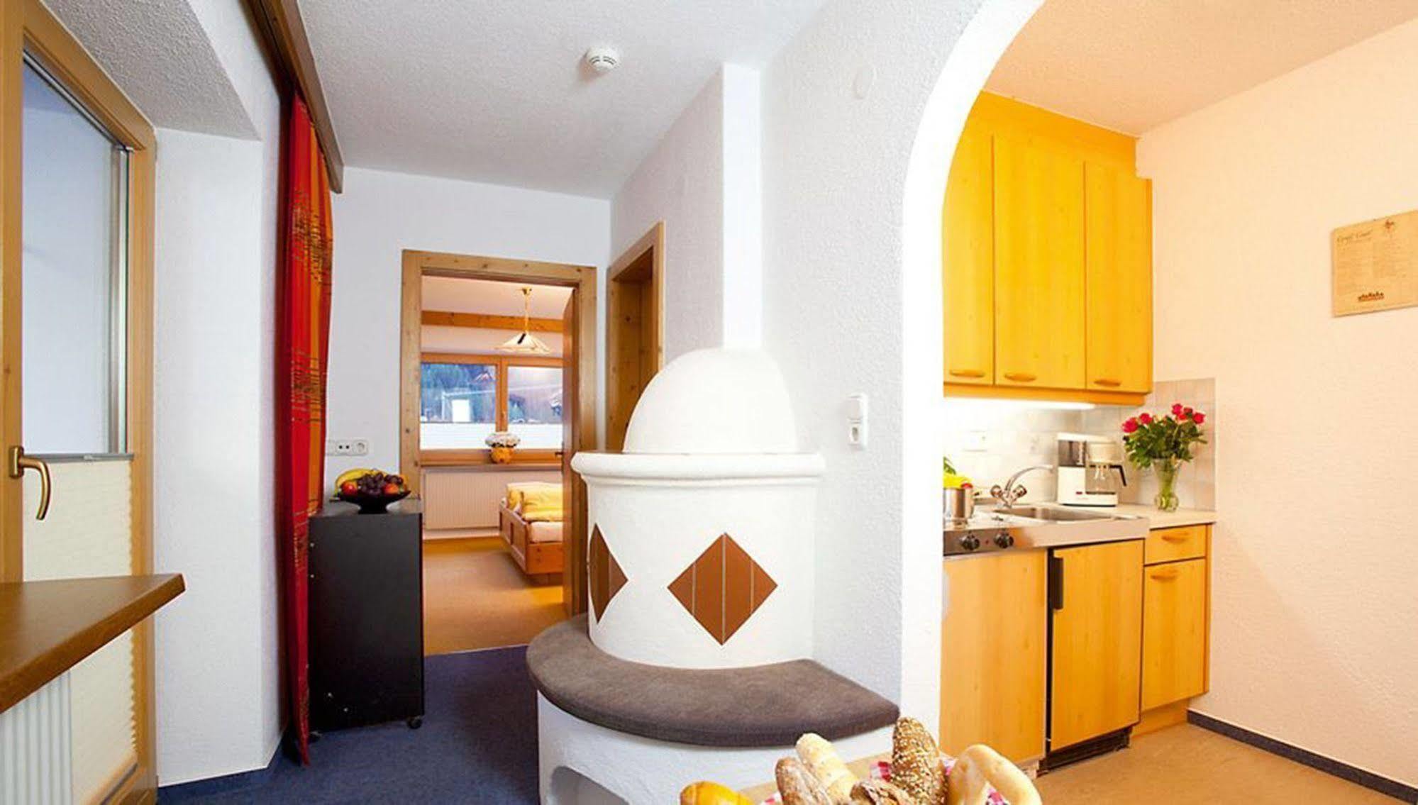 Top Tirol Appartement Huben  Ngoại thất bức ảnh
