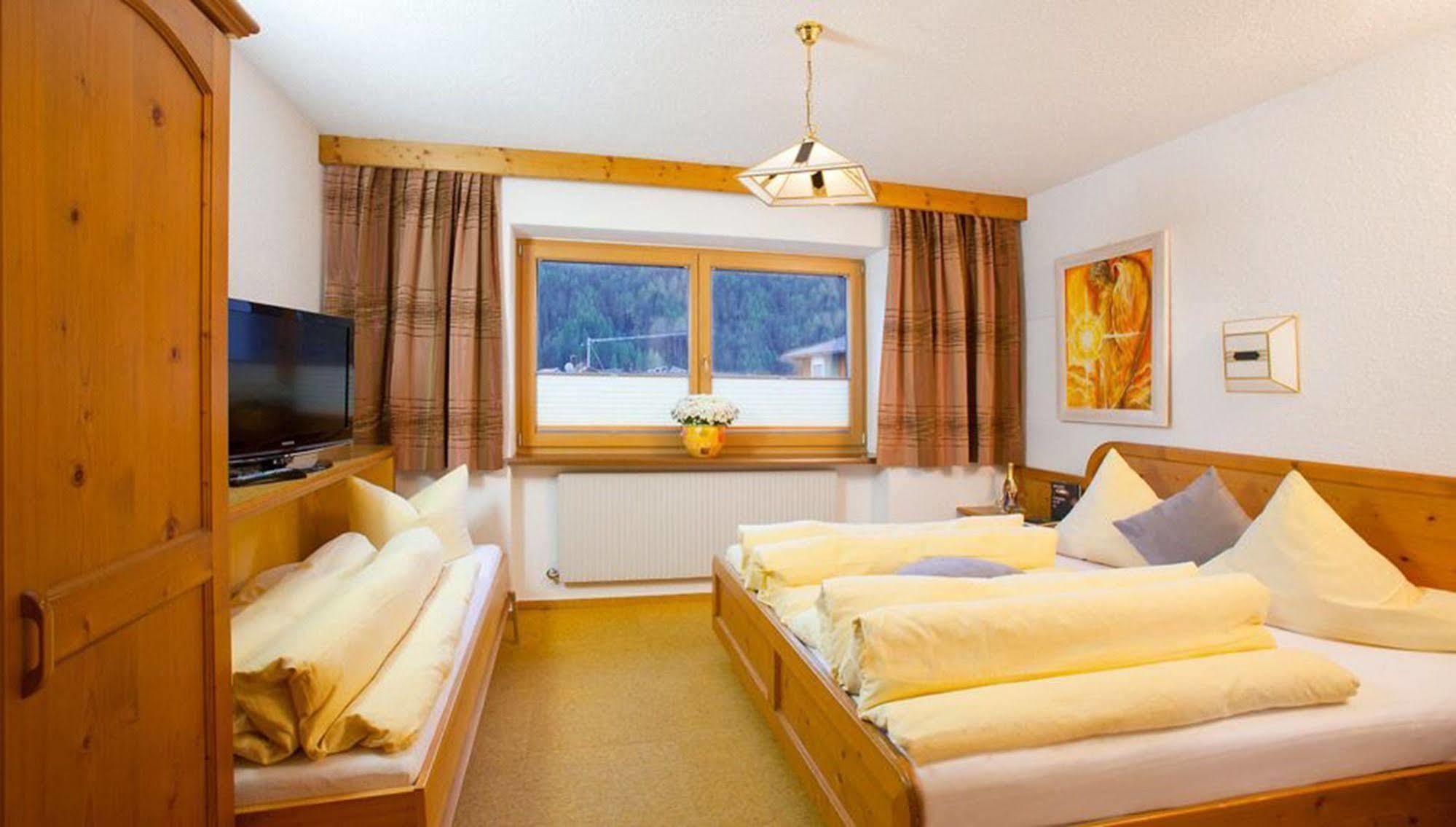 Top Tirol Appartement Huben  Ngoại thất bức ảnh