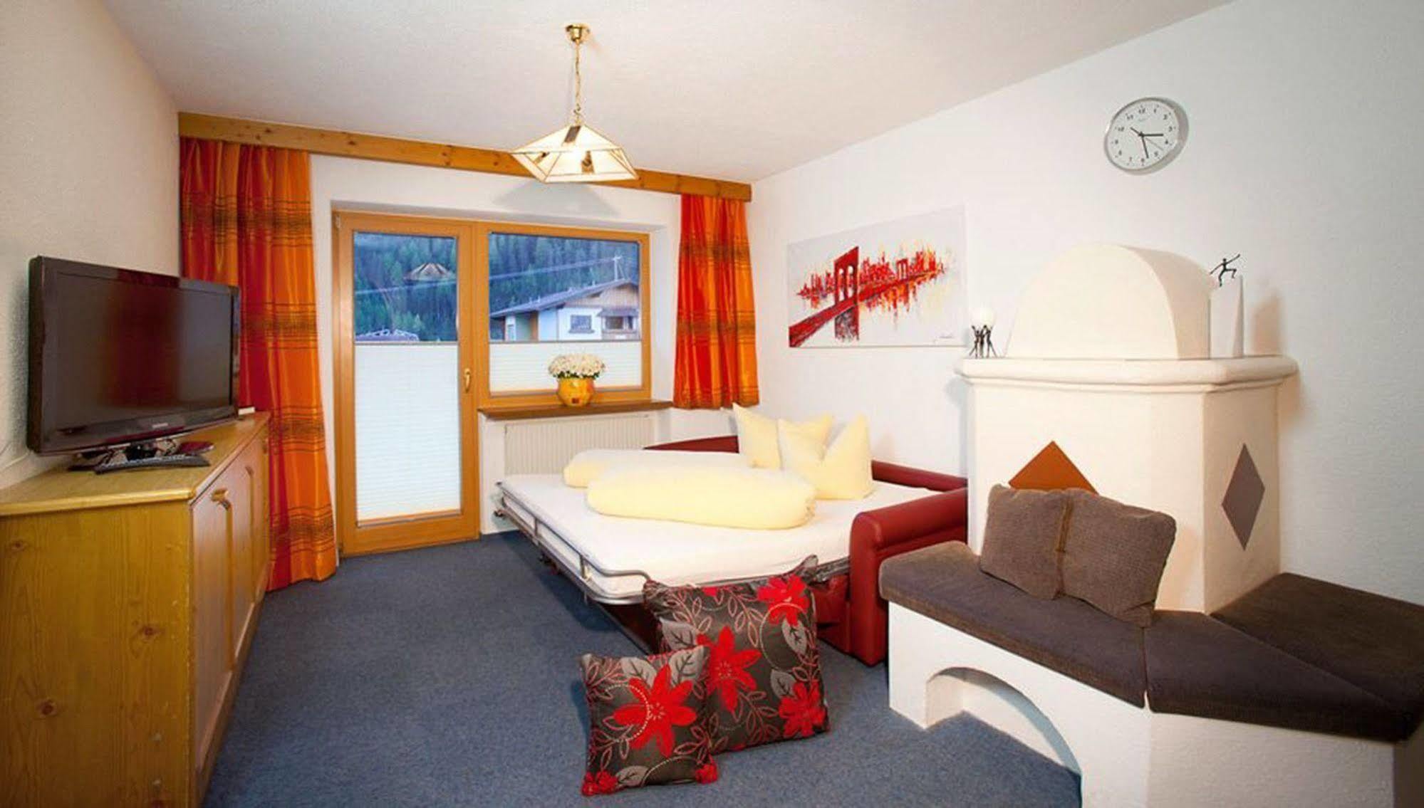 Top Tirol Appartement Huben  Ngoại thất bức ảnh